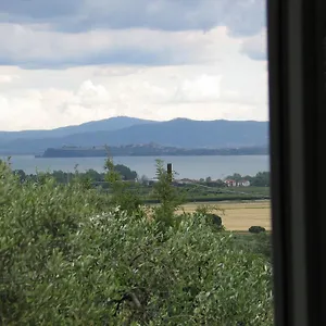 Casa Girella , Terontola Italia