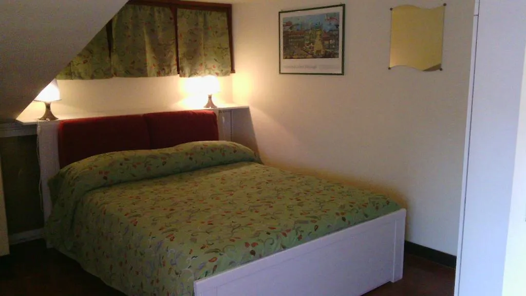 La Casa Di Ro Bed and Breakfast Roma 0*,  Italia